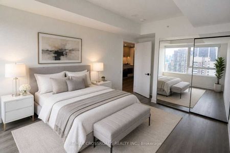 609 Sherbourne Street condo — Toronto, ON (3-Bedroom) - 3 Bedroom - Photo 5