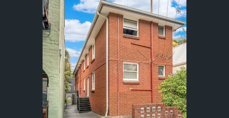 Tranquil Living with City Convenience - Photo 5