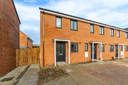 2 bed semi-detached house to rent in Primrose Lane, Great Park, NE13 - Photo 2