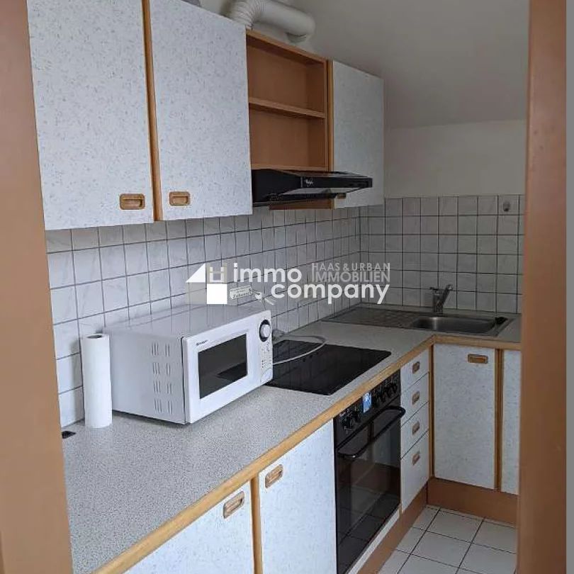 Top Wohnung zum Top Preis - mit Balkon für Single oder Pärchen in Krankenhausnähe - Photo 1