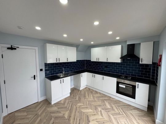 Studio Flat, Akerman Road, SW9 - Photo 1