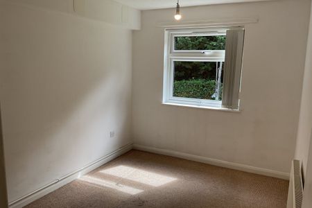 Station Road - Photo 3