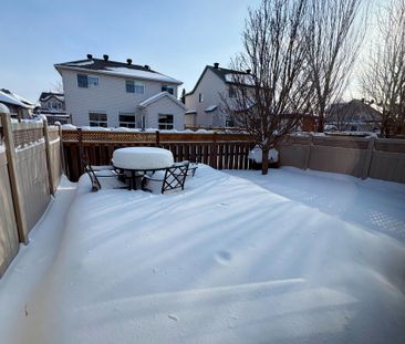 For Lease - 154 Highbury Park Drive, Barrhaven, Ontario - Photo 2