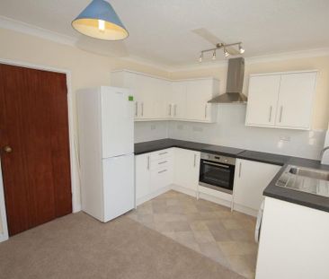 2 bedroom terraced house to rent - Photo 1