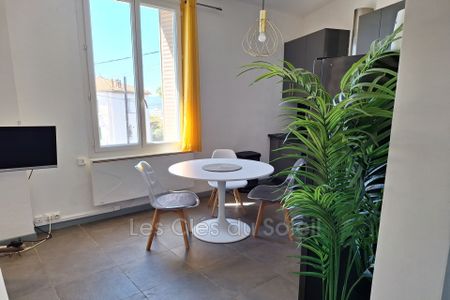 Location Appartement 2 pièces 36m² TOULON 83000 - Photo 3