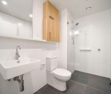 Stylish One Bedroom Apartment with Stunning District and Parkland V... - Photo 6