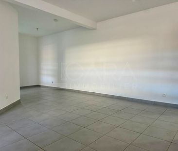 Location Appartement 3 pièces 61m² CAYENNE 97300 - Photo 3