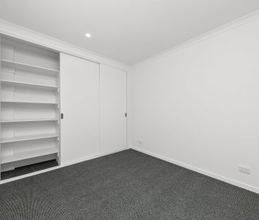 13&14/2 Howard Court, Clayton - Photo 3