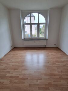 Schubertstr. 19, Wohnung 2 ~~~ Balkon, Bad mit Wanne, Keller - Photo 2