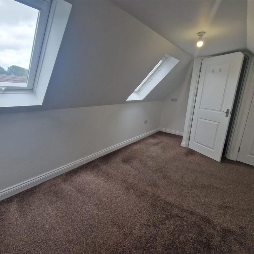 Tyn Y Bonau Road, Pontardulais, SA4 8RY, Swansea - Photo 1