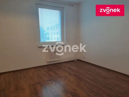 Pronájem bytu 3+1 72 m - Fotografie 3