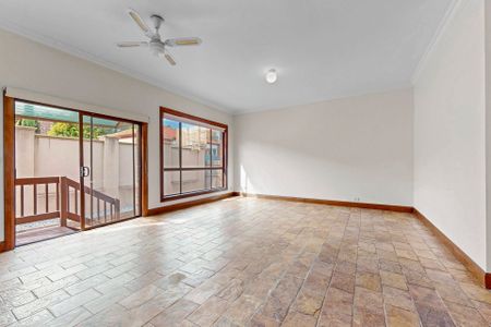 210 Napier Street, Essendon - Photo 5