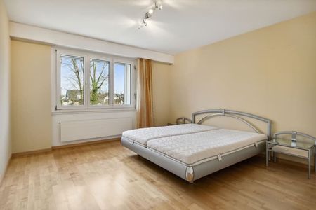 Helle 4.5-Zimmer-Wohnung mit Balkon in Hünenberg – sofort verfügbar! - Photo 4