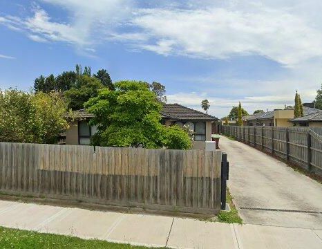 Modern 3-Bedroom Unit in Prime Cranbourne Location - Photo 1