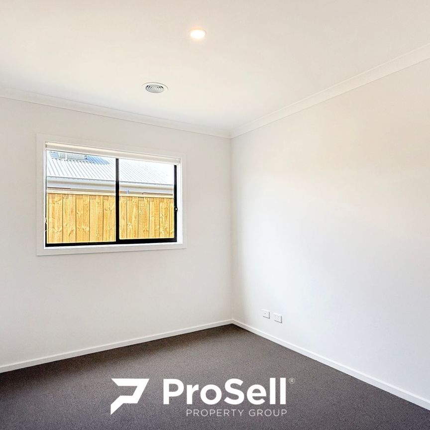 3 Pigeon Street, Charlemont - Photo 1