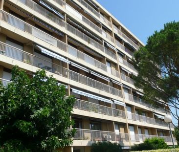 Location Appartement P2 Nimes - Photo 2