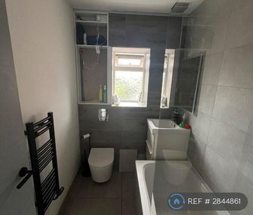 2 bedroom terraced house to rent - Photo 6