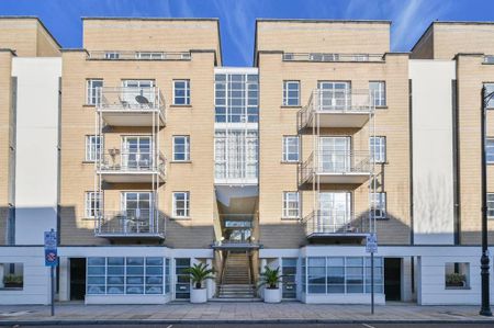 2 bedroom flat to rent - Photo 3