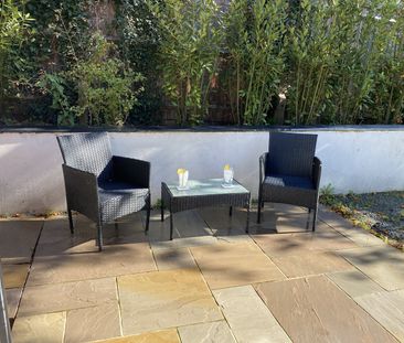 Studio Flat, Surrenden Crescent, BN1 - Photo 5