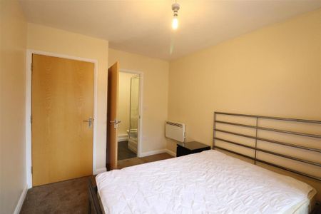 2 bedroom apartment to rent - Photo 5