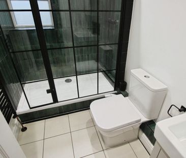 3 bedroom House To Let Total Size: 871 SQ FT - Photo 2