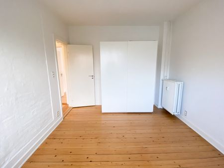 Lys og hyggelig stuelejlighed i Aalborg vestby - Photo 3