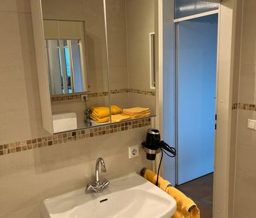 WG Zimmer gesucht ? - Foto 1