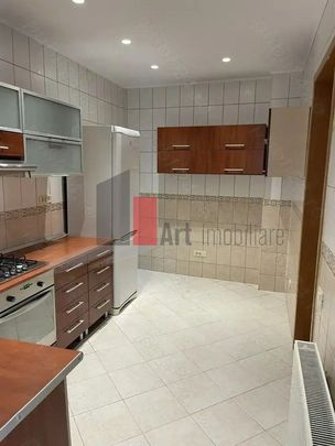 Casa de inchiriat in zona Mall Vitan - Fotografie 1