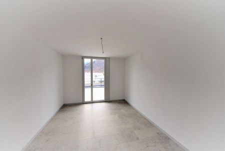 Modern attic apartment in a good location - Photo 3