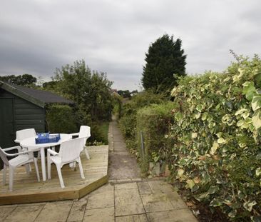 2 bedroom semi-detached house to rent - Photo 5