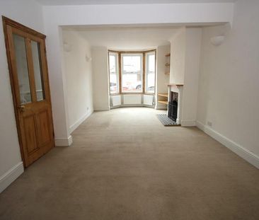 2 bedroom property to rent - Photo 2