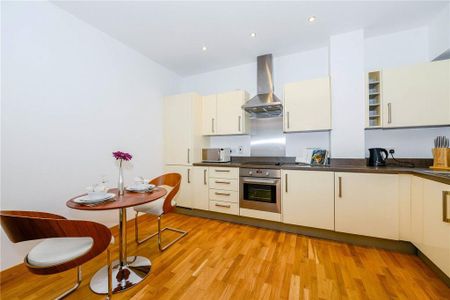 1 bedroom flat to rent - Photo 4