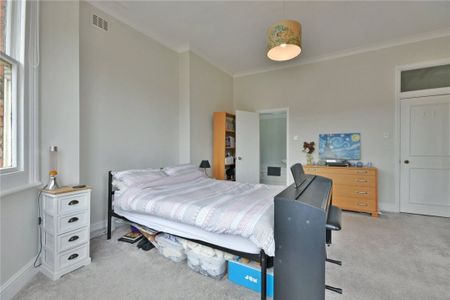 Walm Lane - Photo 2