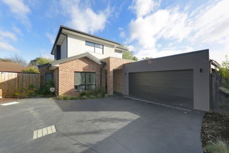2/9 Paulette Court, Scoresby - Photo 3