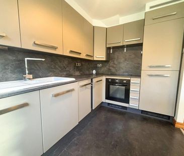 3 bedroom semi-detached house to rent - Photo 6