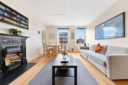 2 Bed Flat, Earls Court Road, W8 - Photo 4