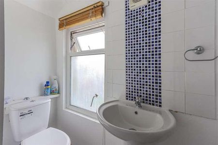 Comet Street, Adamsdown, CF24 - Photo 4