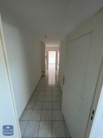 Location Appartement 2 pièces 53m² ST AVOLD 57500 - Photo 4