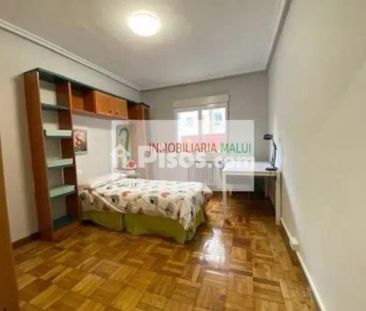 Piso en alquiler en Centro - Photo 4