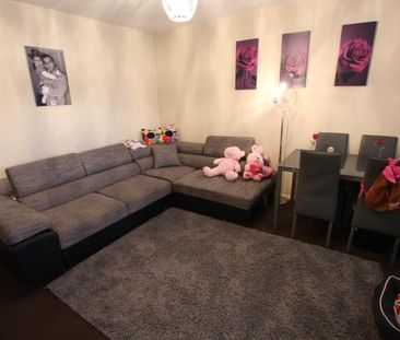 Willowmead Close, Woking, Surrey, GU21 - Photo 1