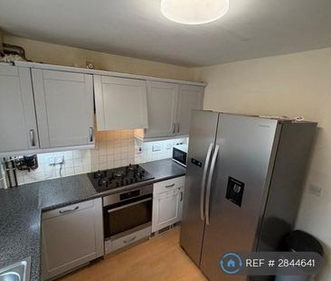 1 bedroom in a house share to rent - Photo 6