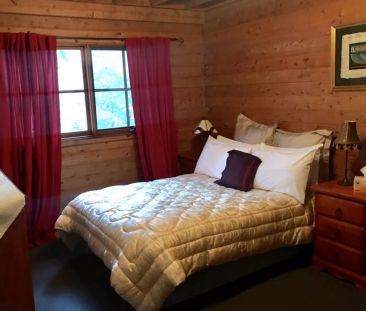 Fully Furnished Cabin Retreat! - Photo 5