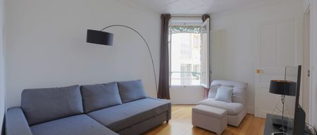 Appartement • Auteuil Nord - Photo 2