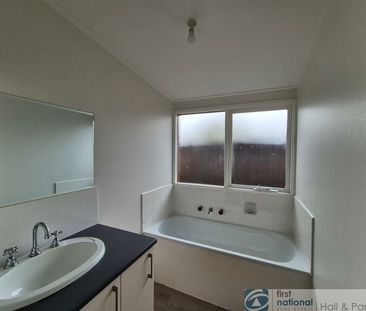 Open plan living. - Photo 2