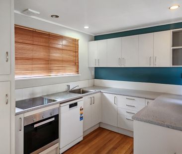 1/52 Taipari Road, Te Atatu Peninsula - Photo 4