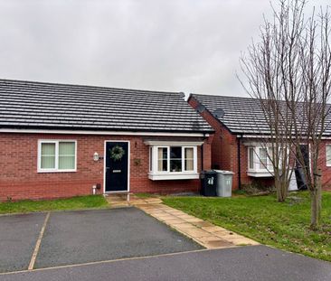Two Bedroom Bungalow - Photo 1