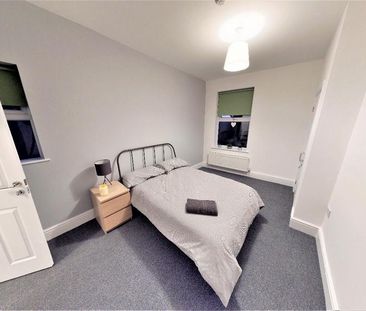 1 bedroom in a house share to rent - Photo 4