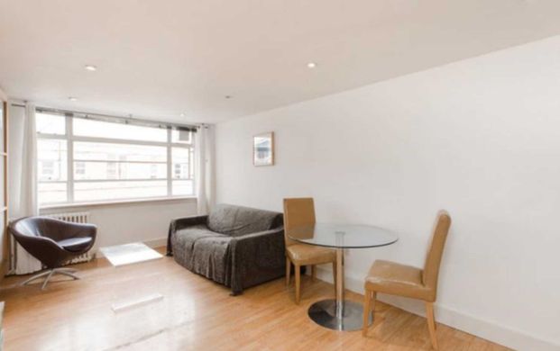 Price £630 pw - Available Now - Furnished - Photo 1