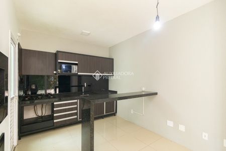 Casa em Condomínio com 2 quartos e 81m² para alugar em Tristeza, Porto Alegre. - Foto 3