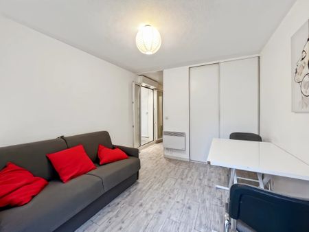 Location Appartement 1 pièce 17m² NICE 06000 - Photo 2